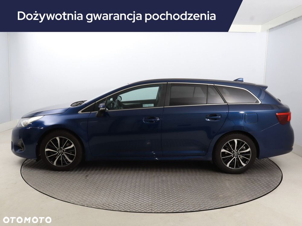 Toyota Avensis - 4