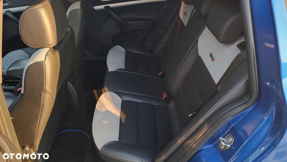 Skoda Octavia 2.0 TDI DPF RS - 11