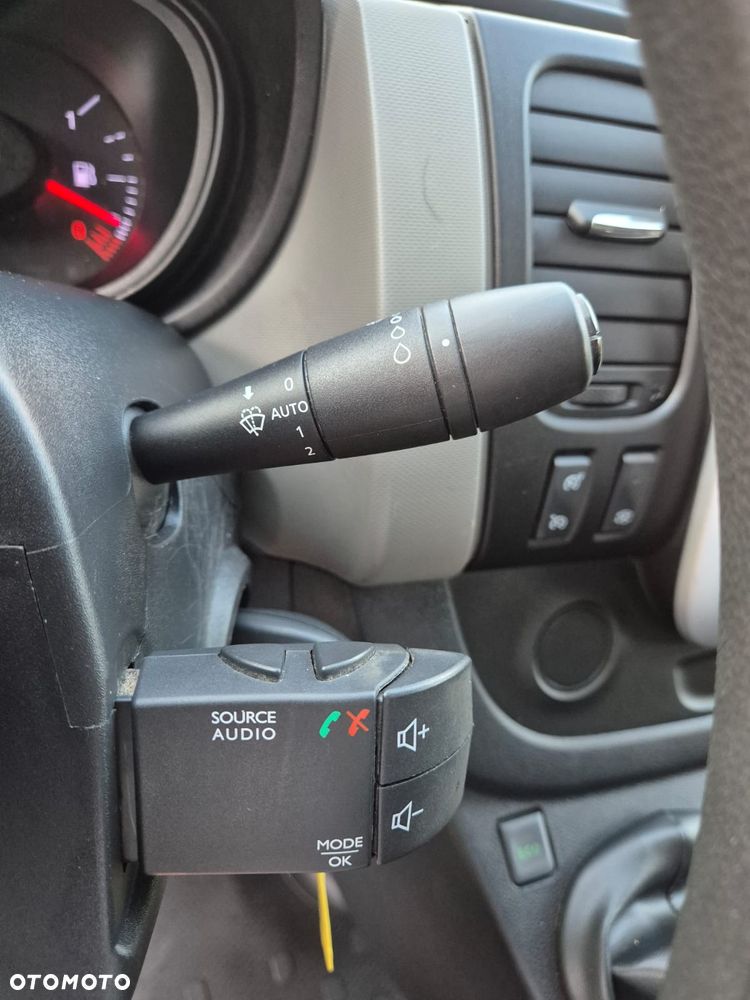 Renault Trafic 2019r Long 2xDrzwi Navi Super Stan - 20