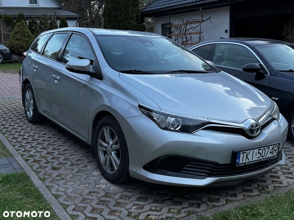 Toyota Auris 1.4 D-4D Active - 1