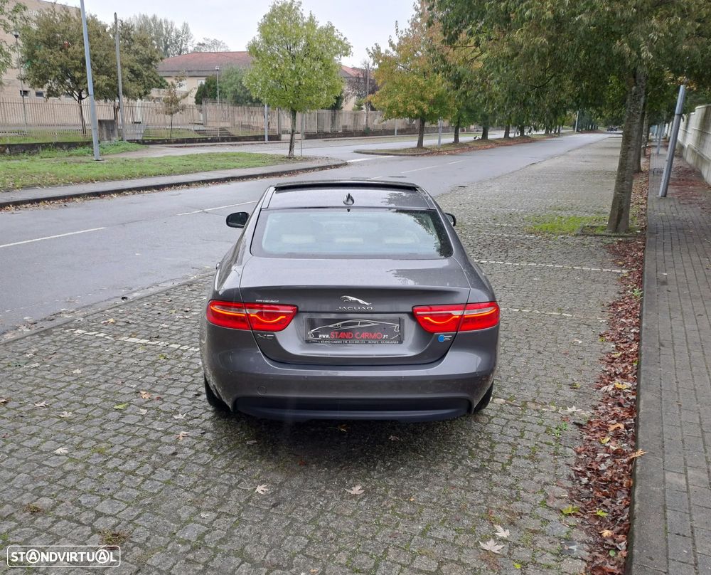 Jaguar XE 2.0 D Prestige Aut. - 5