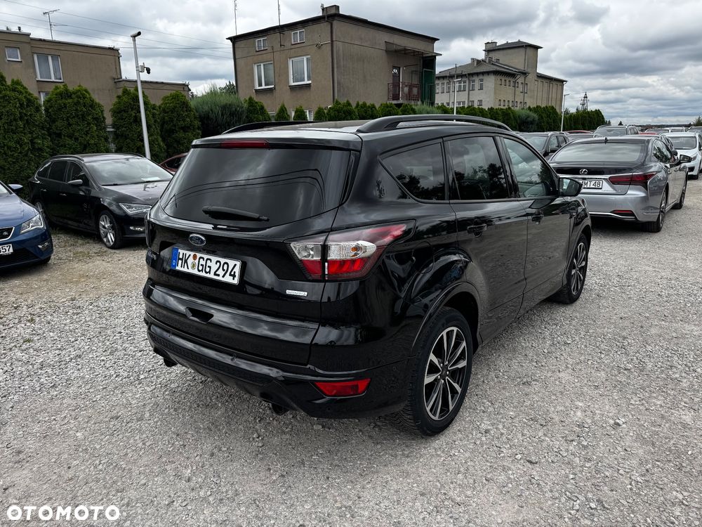 Ford Kuga 1.5 EcoBoost 2x4 ST-Line - 6