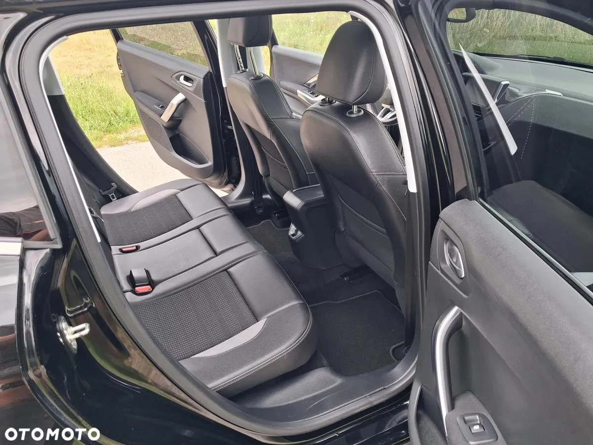 Peugeot 2008 PureTech 110 Stop&Start Signature - 34