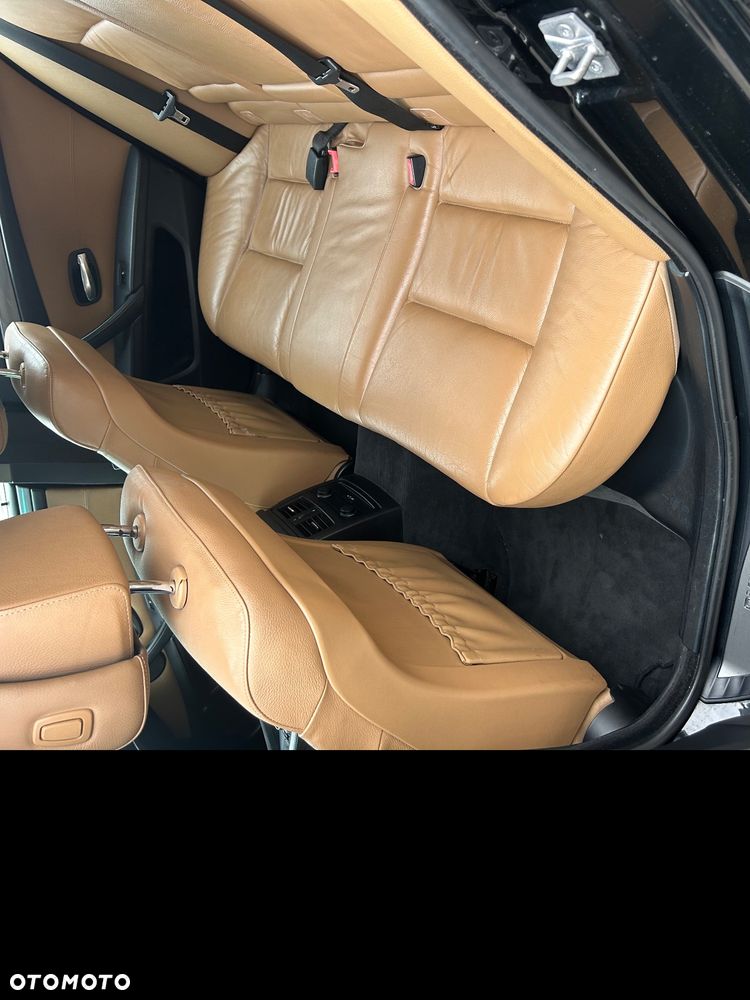 BMW Seria 5 520d Touring Edition Sport - 27