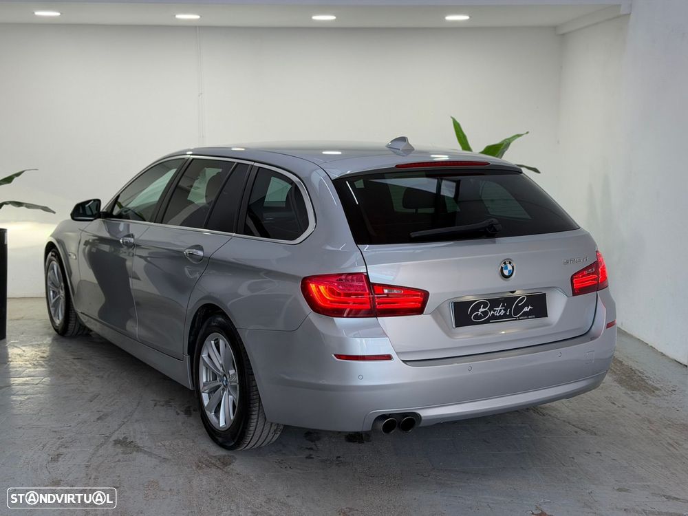 BMW 525 d Line Luxury Auto - 3