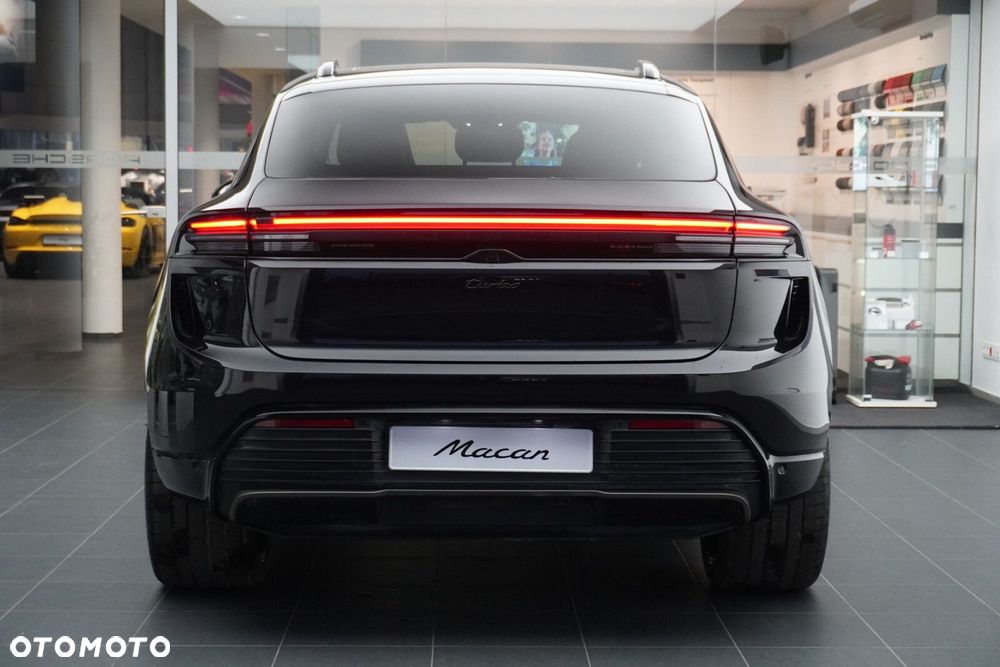 Porsche Macan - 10