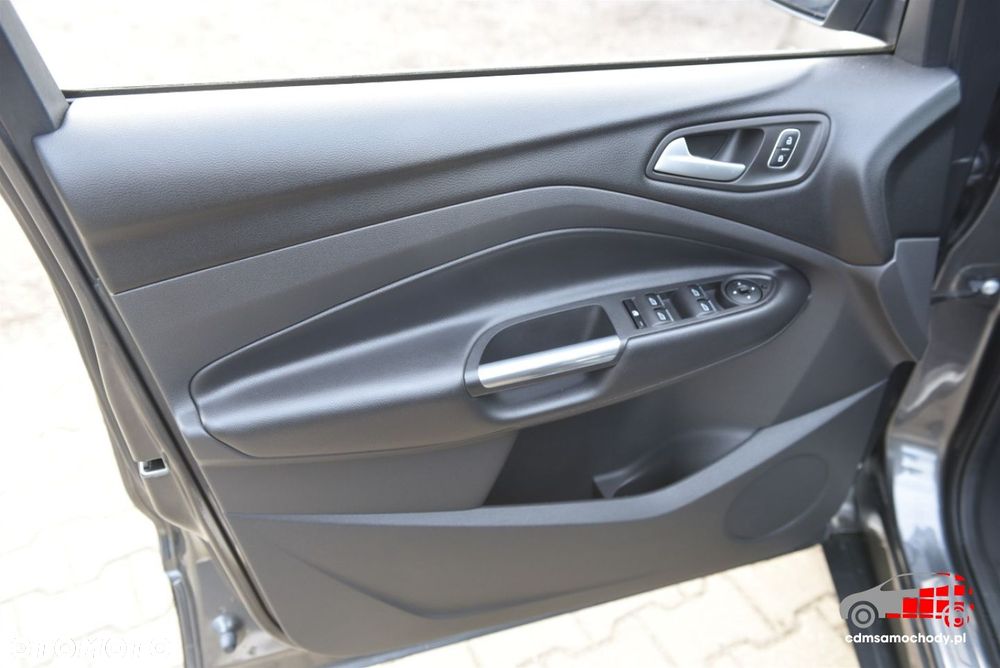 Ford Kuga - 14