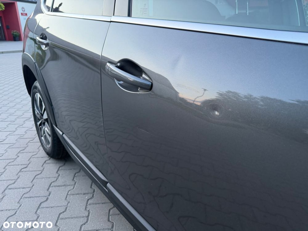 Peugeot 2008 1.2 PureTech Allure S&S EAT8 - 19