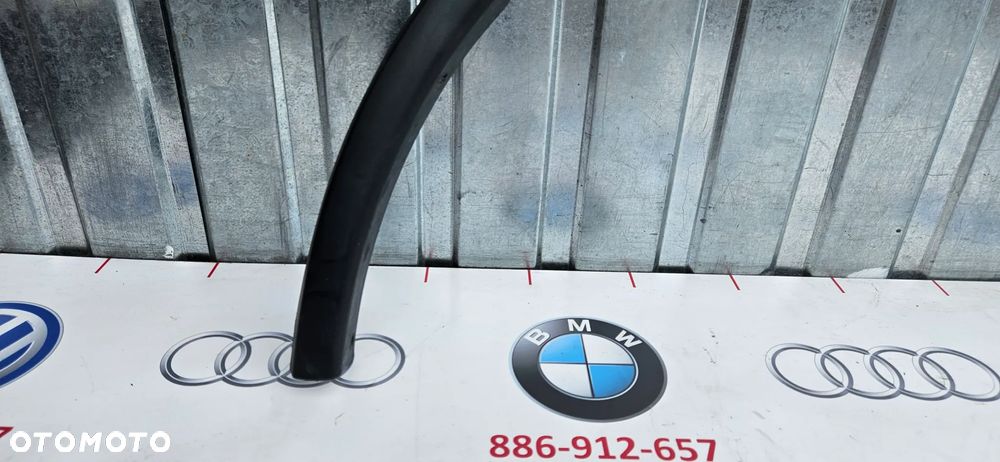 Dodge Durango 2017- wersja SXT  Listwa błotnika Nakładka Hokej Osłona Błotnik Błotnik tył prawy tylna prawa 57010618AA - 3