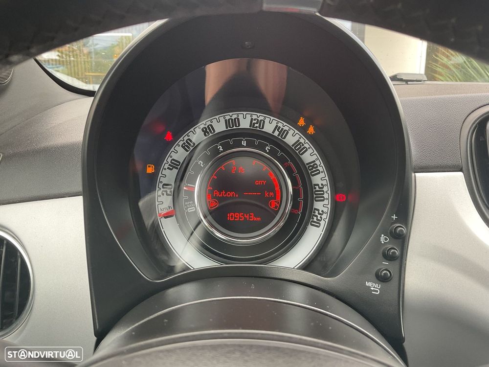 Fiat 500 1.0 Hybrid Connect - 23