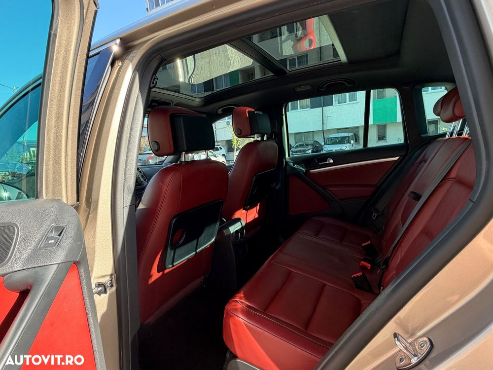 Volkswagen Tiguan 2.0 TDI 4Motion DSG BMT Sport & Style - 14