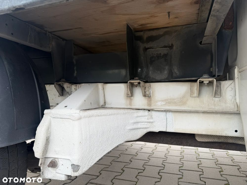 Volkswagen Transporter T5 Doka Brygadówka - 10