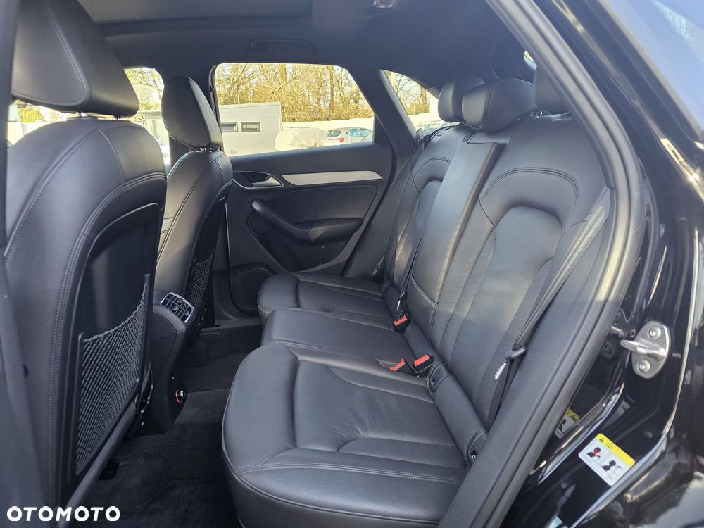 Audi Q3 2.0 TFSI Quattro S tronic design - 17