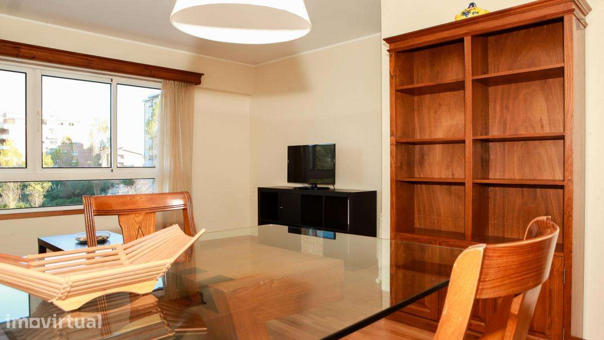 Quarto - localizado em Foz do Douro Porto - Grande imagem: 3/27