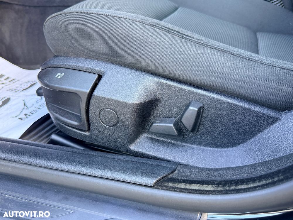 BMW Seria 5 - 25