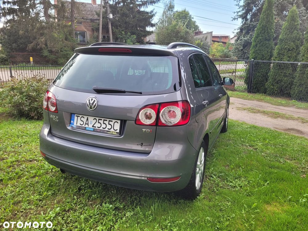 Volkswagen Golf Plus - 17
