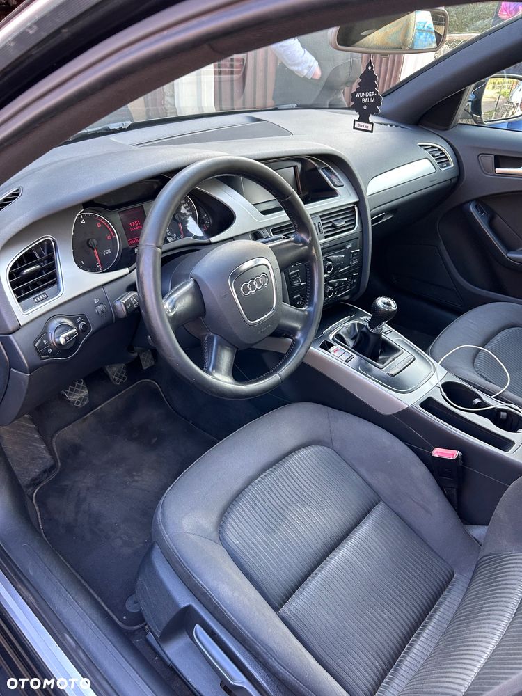 Audi A4 Limousine 2.0 TDI e DPF - 7