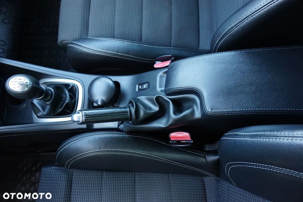 Renault Megane TCe 130 Dynamique - 33