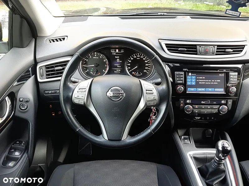 Nissan Qashqai 1.2 DIG-T N-Vision - 7
