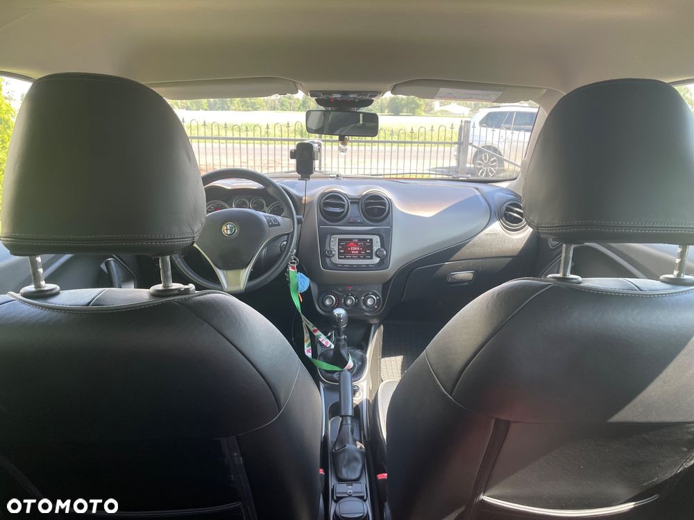 Alfa Romeo Mito 1.4 8V - 11