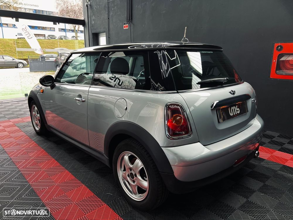 MINI 3 Portas Cooper D - 6