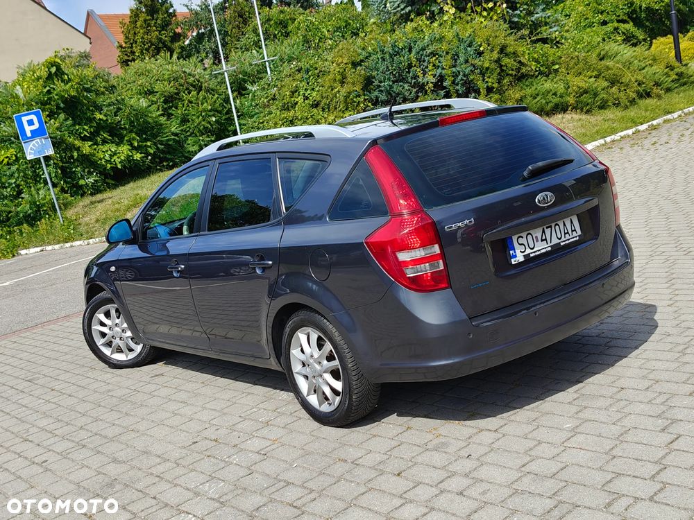 Kia Ceed 1.4 CVVT LX - 5