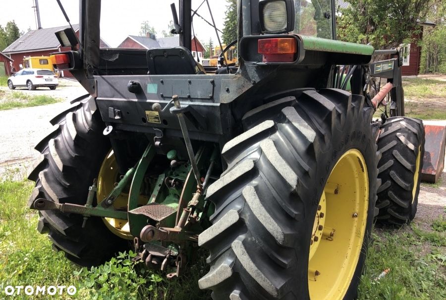 John Deere 2040 - 20