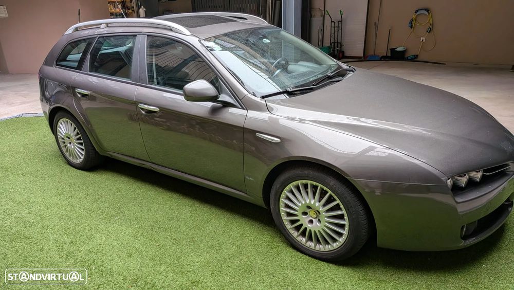 Alfa Romeo 159 Sportwagon 1.9 JTDm 16V 280 - 3