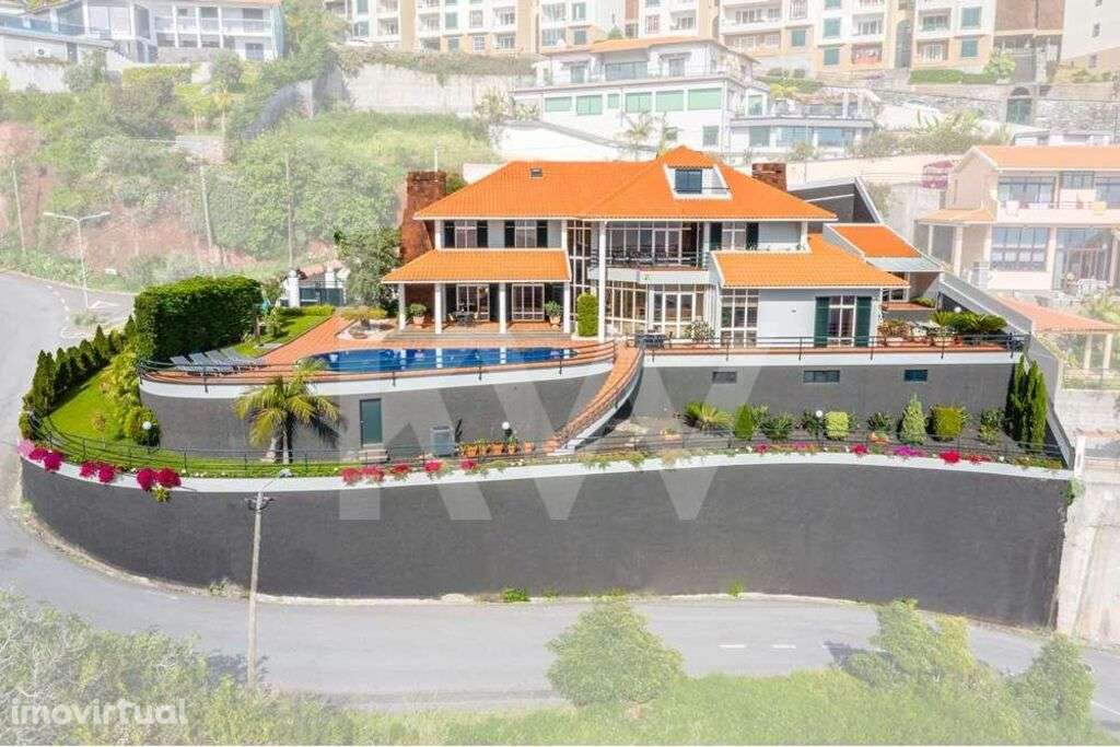 Belíssima Moradia de Luxo  vista baia Funchal - Grande imagem: 3/60