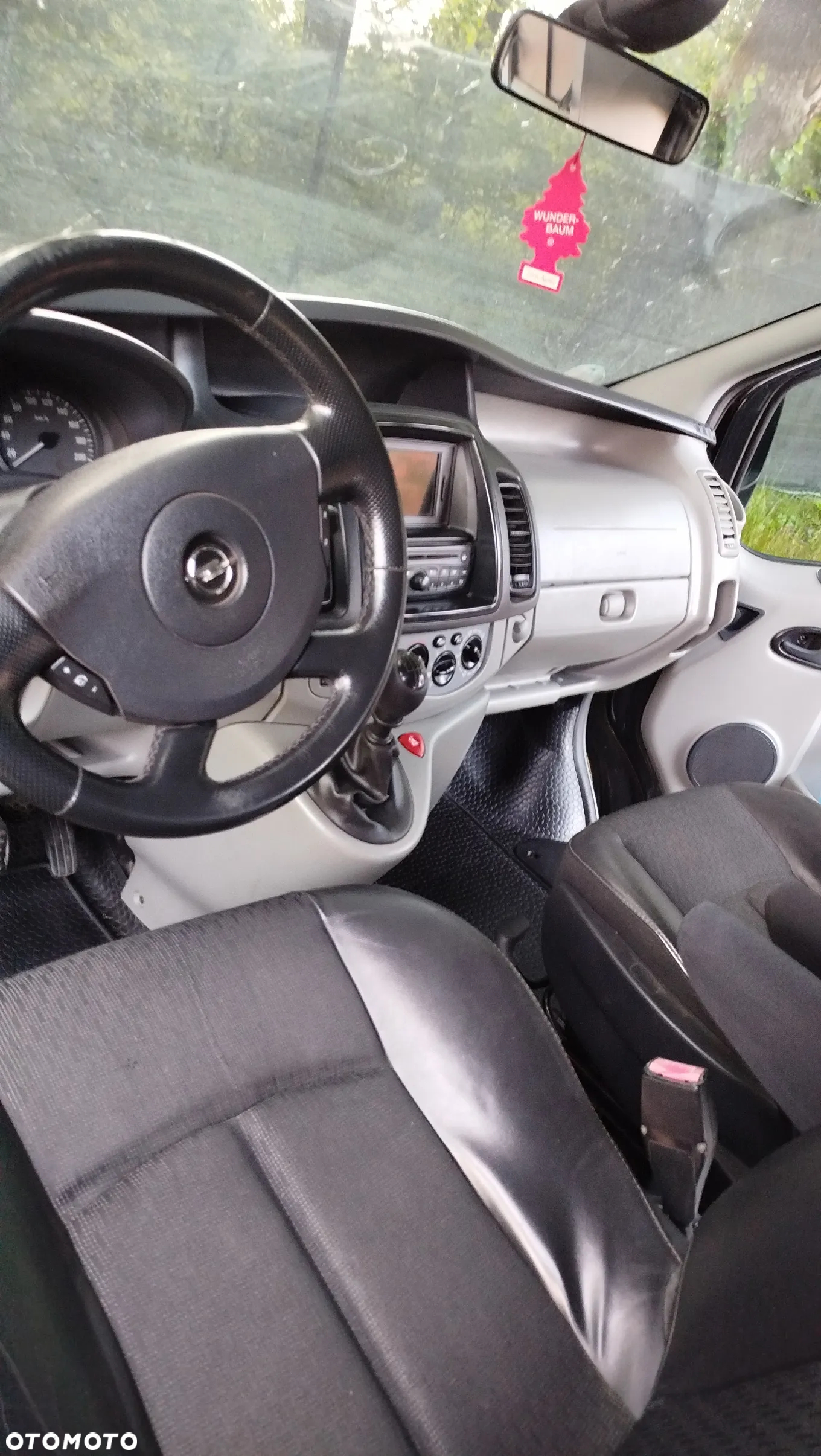 Opel Vivaro 2.0 CDTI L2H1 - 19