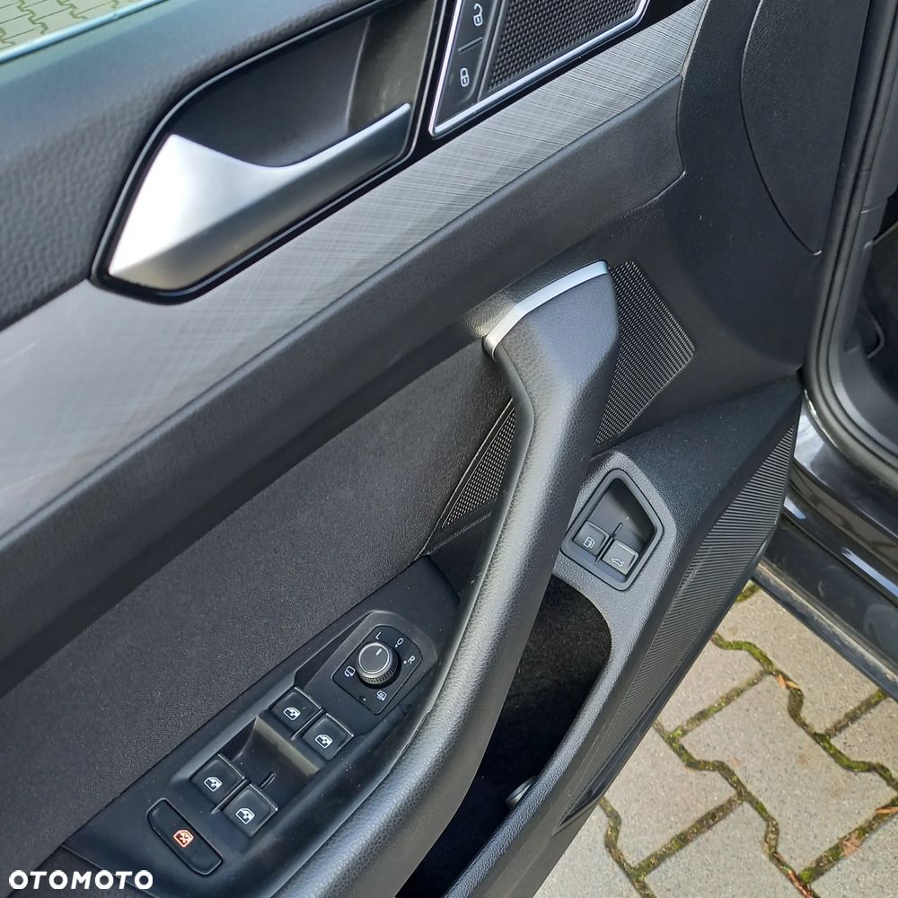 Volkswagen Passat Variant 1.4 TSI Plug-In Hybrid GTE DSG - 15