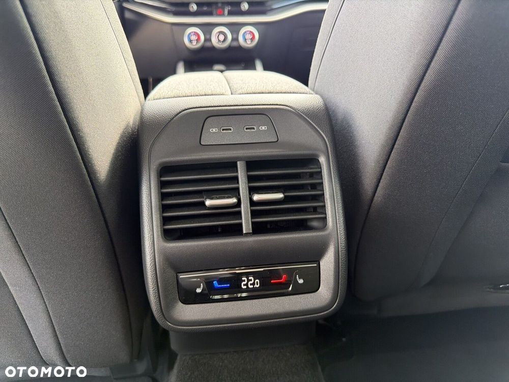 Skoda Superb 1.5 TSI mHEV Drive DSG - 23