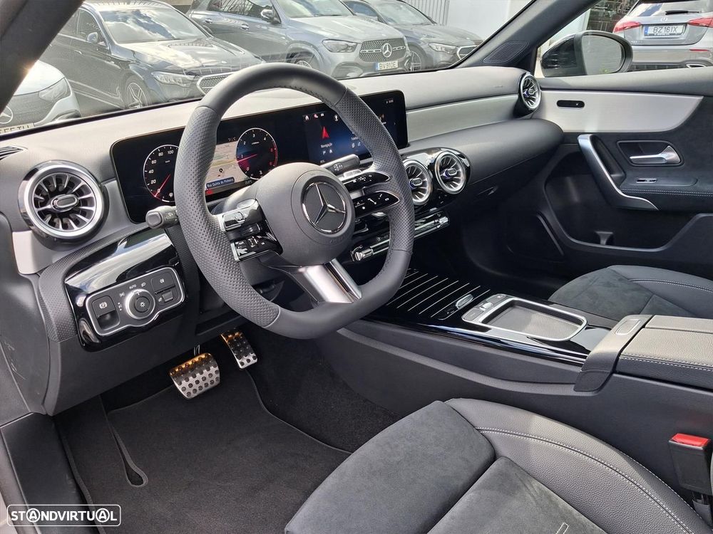 Mercedes-Benz A 180 - 10