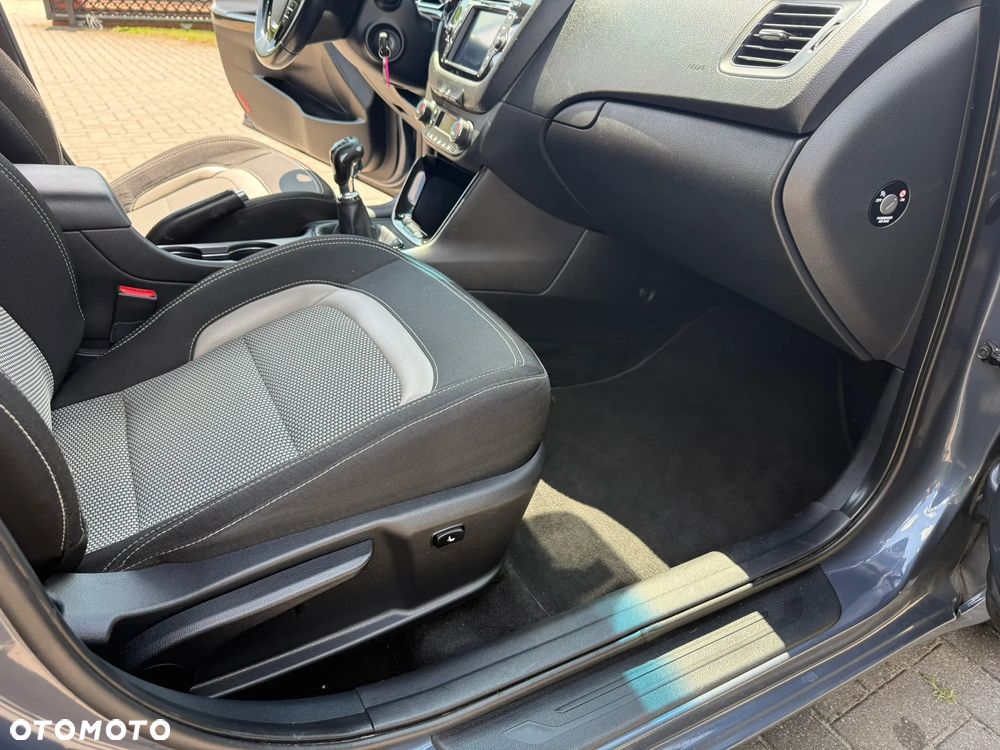 Kia Ceed 1.6 GDI Edition 7 - 29