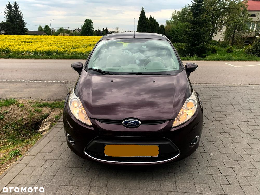 Ford Fiesta 1.4 Ghia - 12