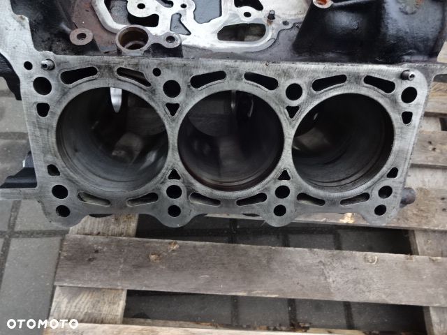 Blok silnika Audi A6 C6 3.0 TDI  BMK - 5