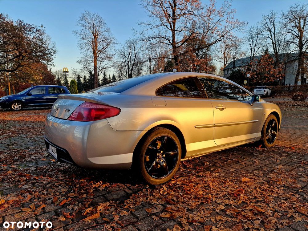Peugeot 407 V6 HDi FAP 205 Sport - 12