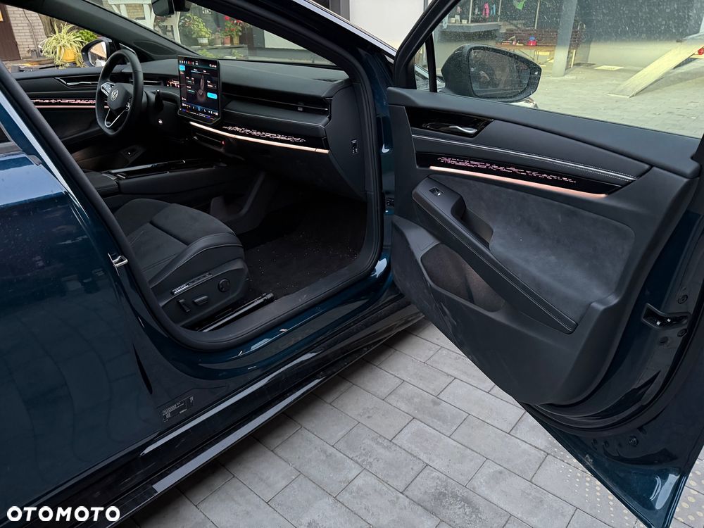 Volkswagen ID.7 Tourer - 12