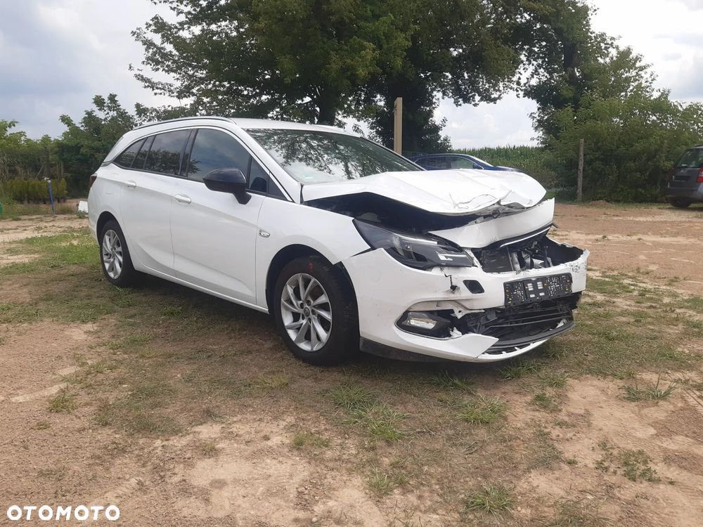 Opel Astra 1.2 Turbo Start/Stop Sports Tourer Elegance - 1