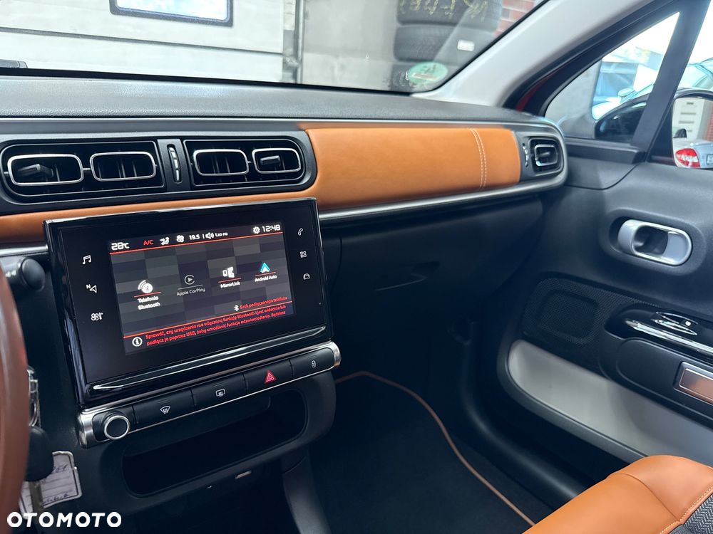 Citroën C3 1.2 PureTech Exclusive - 25