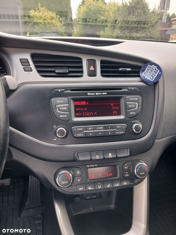 Kia Ceed 1.6 CRDi L - 4