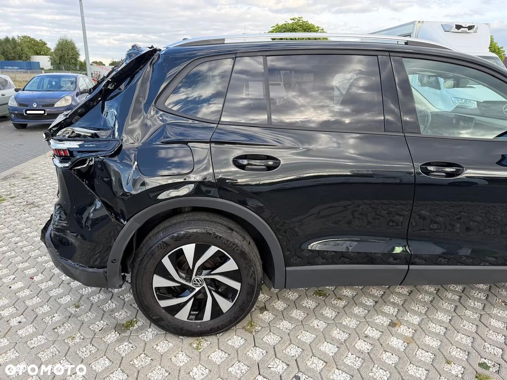 Volkswagen Tiguan 2.0 TDI SCR Elegance DSG - 8