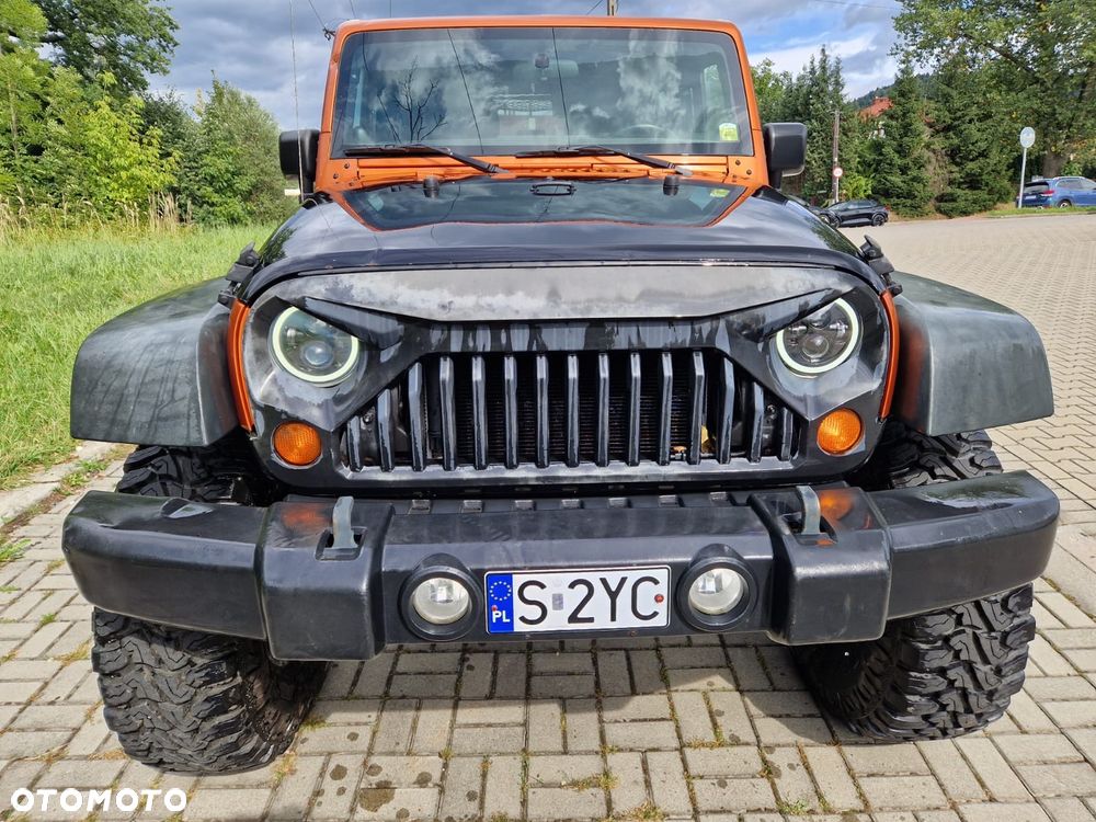Jeep Wrangler - 2