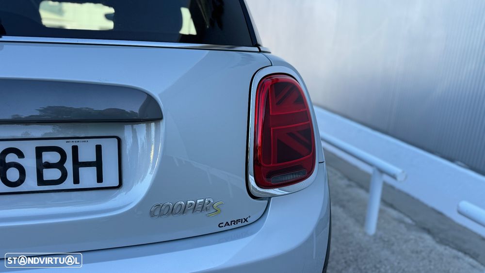 MINI 3 Portas Cooper SE - 12