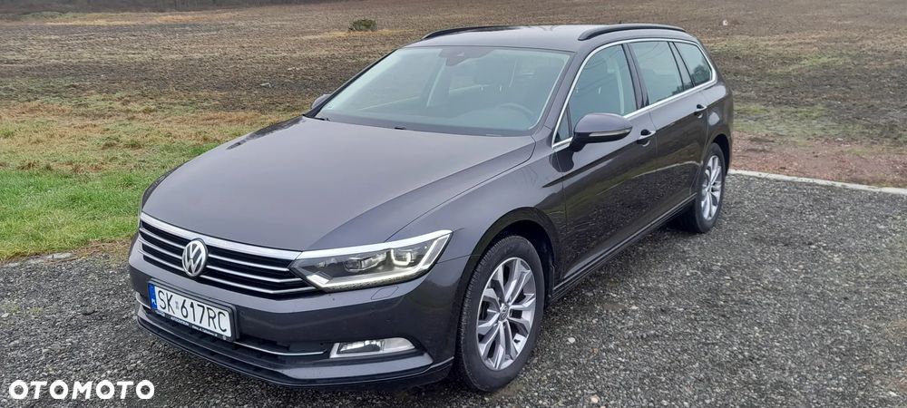 Volkswagen Passat - 2