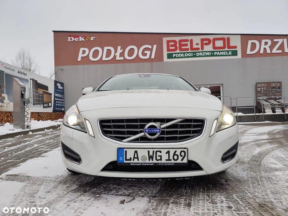 Volvo S60 - 4