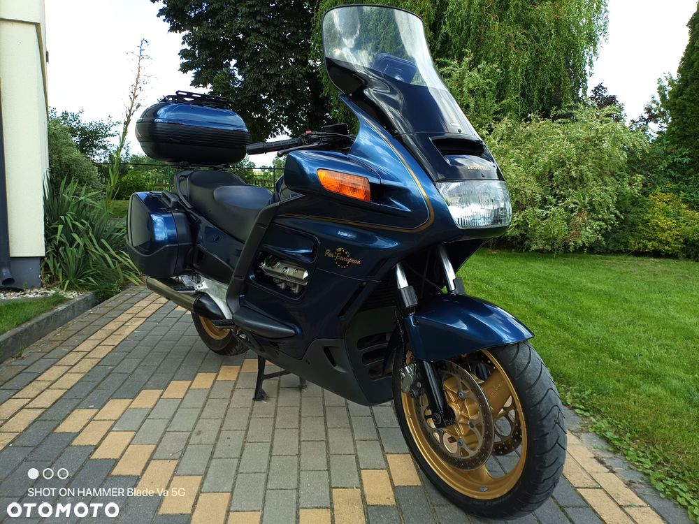 Honda ST - 5