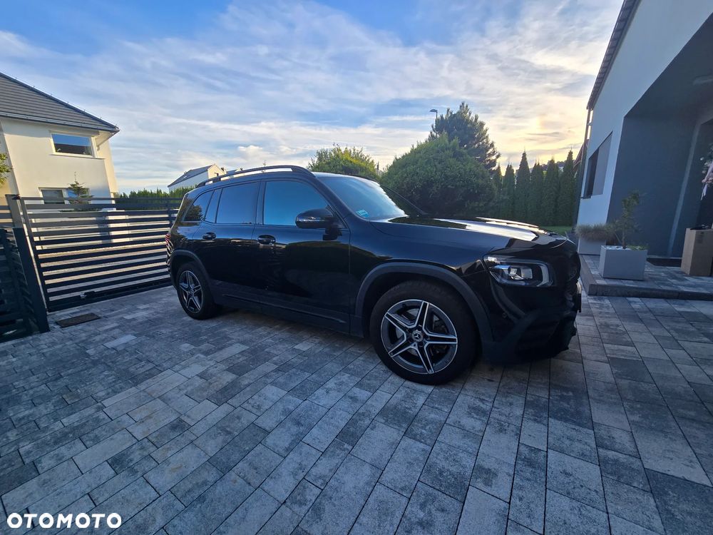 Mercedes-Benz GLB - 3