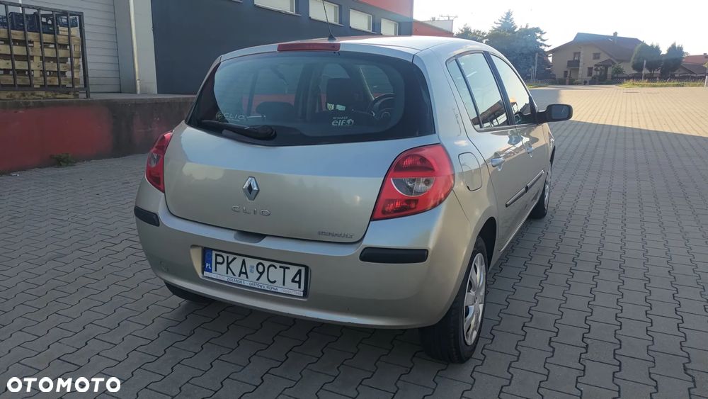 Renault Clio 1.5 dCi Expression - 33
