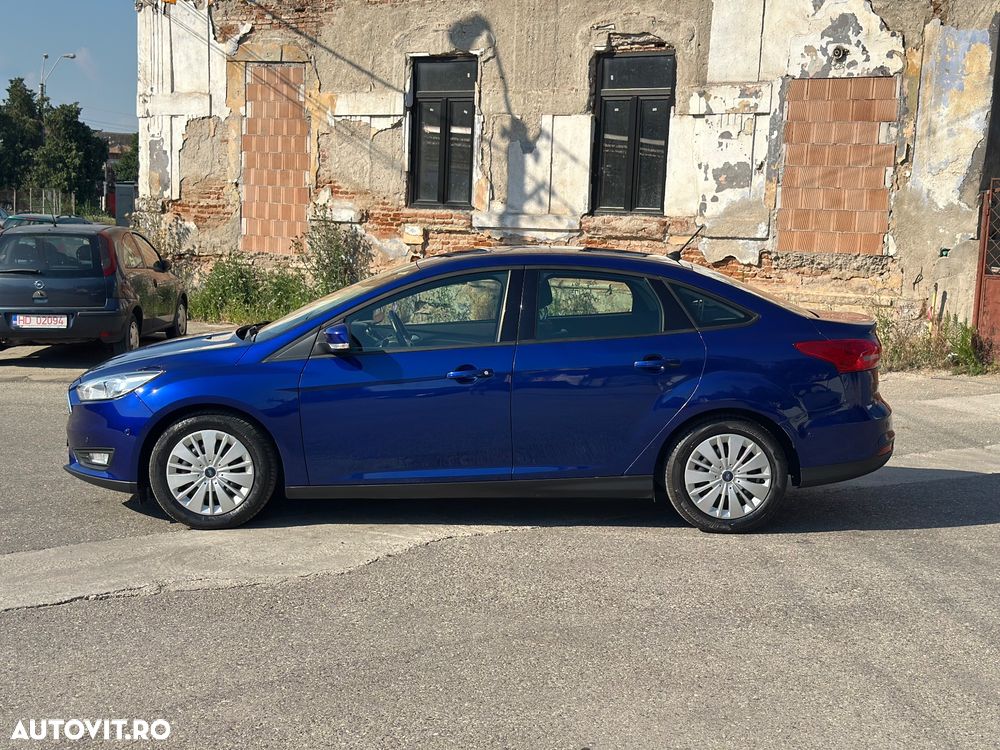 Ford Focus 1.0 EcoBoost Trend - 6